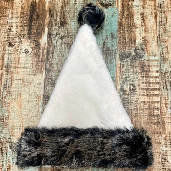 🆕 Black & White Santa Hat Bundle | #S17 - Picture 2 of 13